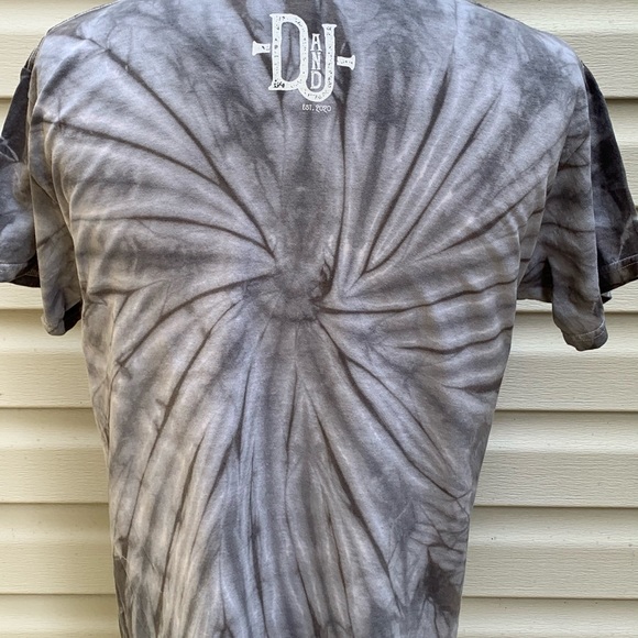 6’ FEET Hand And Cross Bones Tee - Shirt - Picture 3 of 12